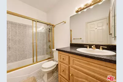 418 E Hardy St #2, Inglewood, CA 90301 - Photo 13