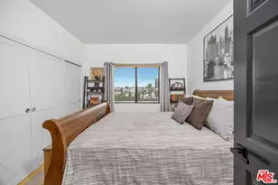 11982 Kiowa Ave, Los Angeles, CA 90049 - Photo 15