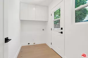 8121 Chase Ave, Los Angeles, CA 90045 - Photo 31