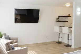320 S Ardmore Ave, Los Angeles, CA 90020 - Photo 5