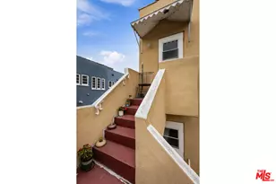 844 S Curson Ave, Los Angeles, CA 90036 - Photo 61