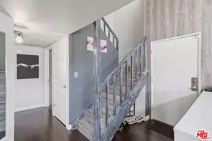 15946 Vanowen St, Van Nuys, CA 91406 - Photo 7