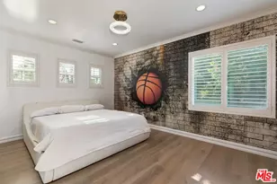 5170 Gloria Ave, Encino, CA 91436 - Photo 29