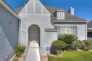 5132 Hillcrest Dr, Los Angeles, CA 90043 - Photo 3