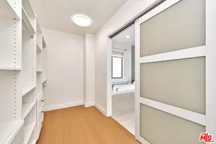 646 N Sierra Bonita Ave, Los Angeles, CA 90036 - Photo 47