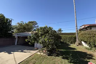 12207 Palms Blvd, Los Angeles, CA 90066 - Photo 9