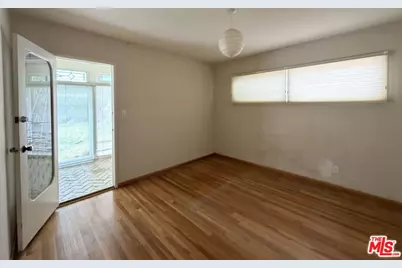 12207 Palms Blvd, Los Angeles, CA 90066 - Photo 29