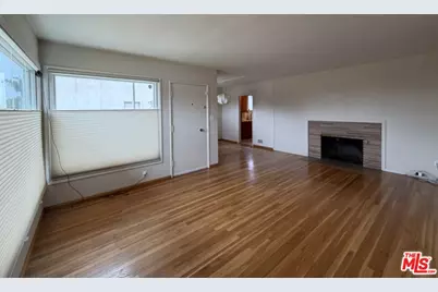 12207 Palms Blvd, Los Angeles, CA 90066 - Photo 11