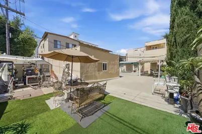826 Crenshaw Blvd, Los Angeles, CA 90005 - Photo 9
