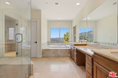 20640 Medley Ln, Topanga, CA 90290 - Photo 33