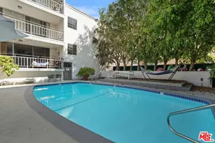 7270 Hillside Ave, Los Angeles, CA 90046 - Photo 25