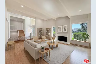 4117 Ellenita Ave, Tarzana, CA 91356 - Photo 1