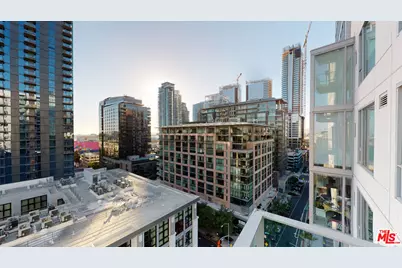 1050 S Grand Ave #1303, Los Angeles, CA 90015 - Photo 11