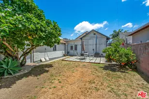 2051 W 78th Pl, Los Angeles, CA 90047 - Photo 33