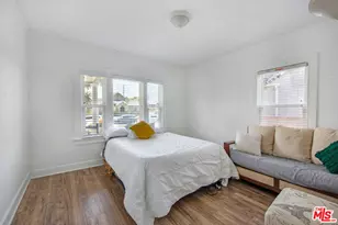 2051 W 78th Pl, Los Angeles, CA 90047 - Photo 27