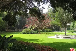 2160 Century Pk E, Los Angeles, CA 90067 - Photo 33
