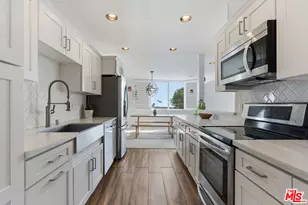 2385 Roscomare Rd, Los Angeles, CA 90077 - Photo 7