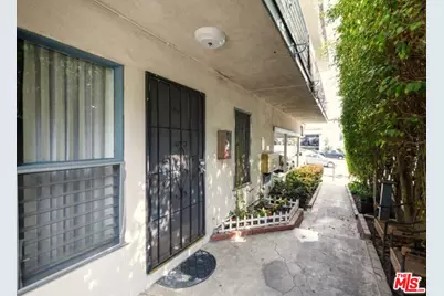 3637 S Sepulveda Blvd, Los Angeles, CA 90034 - Photo 5