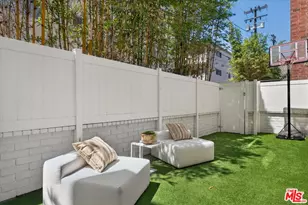 315 N Swall Dr, Beverly Hills, CA 90211 - Photo 45