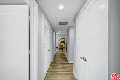 14412 Killion St #205, Sherman Oaks, CA 91401 - Photo 29