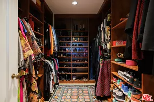 2230 Nottingham Ave, Los Angeles, CA 90027 - Photo 13