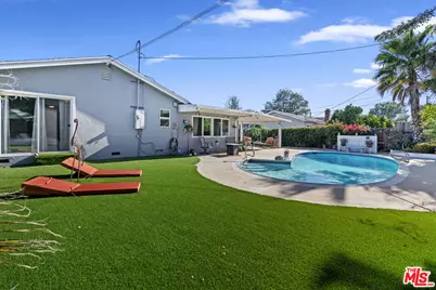 21829 Rodax St, Los Angeles, CA 91304 - Photo 1