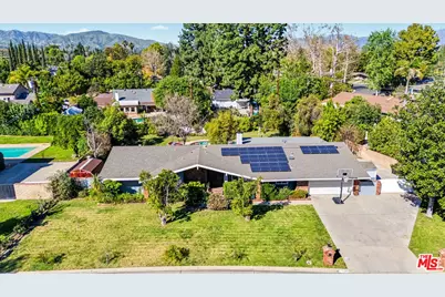 17409 Kinzie St, Northridge, CA 91325 - Photo 39