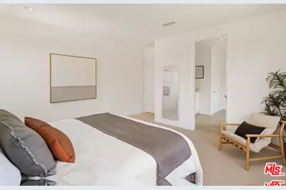 5571 W 82nd St, Los Angeles, CA 90045 - Photo 17