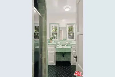 2330 Veteran Ave, Los Angeles, CA 90064 - Photo 55