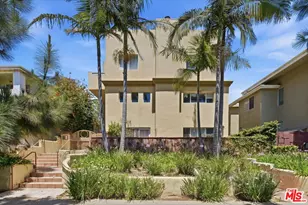 1043 11th St, Santa Monica, CA 90403 - Photo 1