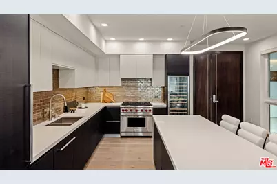 505 S Barrington Ave #308, Los Angeles, CA 90049 - Photo 5