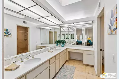 2671 N Whitewater Club Dr, Palm Springs, CA 92262 - Photo 17