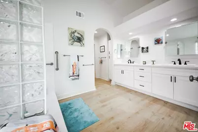218 Indianapolis Ave, Huntington Beach, CA 92648 - Photo 17