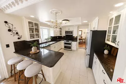 6705 Corie Ln, West Hills, CA 91307 - Photo 7