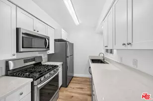 10521 National Blvd, Los Angeles, CA 90034 - Photo 11