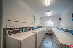 1222 N Olive Dr, West Hollywood, CA 90069 - Photo 25