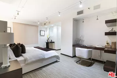 10550 Wilshire Blvd #503, Los Angeles, CA 90024 - Photo 15