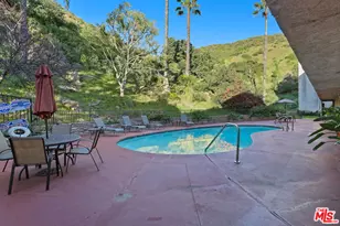 2700 Cahuenga Blvd, Los Angeles, CA 90068 - Photo 29