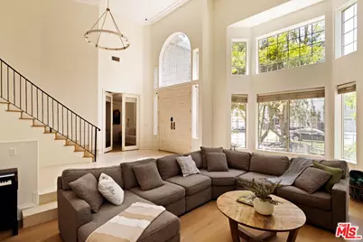 5150 Bellaire Ave, Valley Village, CA 91607 - Photo 1