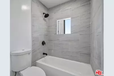 425 N Eastern Ave, Los Angeles, CA 90022 - Photo 33