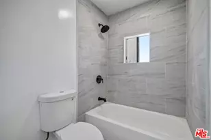 425 N Eastern Ave, Los Angeles, CA 90022 - Photo 33