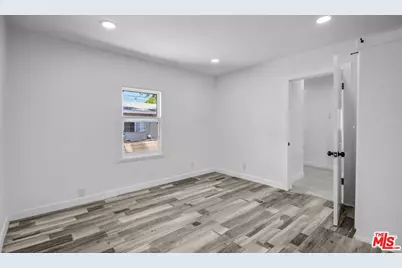 425 N Eastern Ave, Los Angeles, CA 90022 - Photo 15