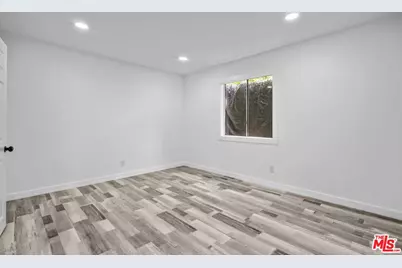 425 N Eastern Ave, Los Angeles, CA 90022 - Photo 35