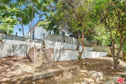 425 N Eastern Ave, Los Angeles, CA 90022 - Photo 41