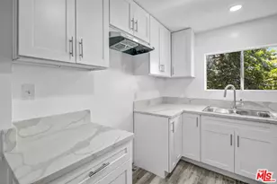 425 N Eastern Ave, Los Angeles, CA 90022 - Photo 31
