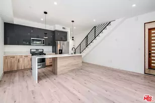15330 Weddington St, Sherman Oaks, CA 91411 - Photo 7