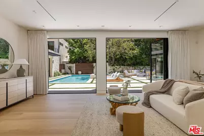 9988 Liebe Dr, Beverly Hills, CA 90210 - Photo 23