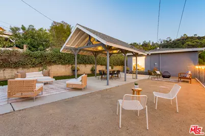 551 Kendall Ave, Los Angeles, CA 90042 - Photo 39