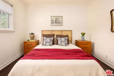 551 Kendall Ave, Los Angeles, CA 90042 - Photo 25