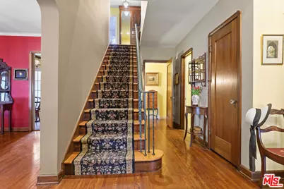 1242 N Isabel St, Glendale, CA 91207 - Photo 17